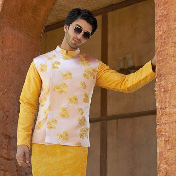 Old rose jacket with yellow flower overlapped straight hemline and sequence detailing. It is paired with tuskan yellow embroidered kurta. - Image 2