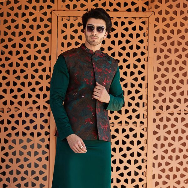 Emerald green basic jacket with read knot and sequence detailing in flower paired with emerald green kurta. - Image 2